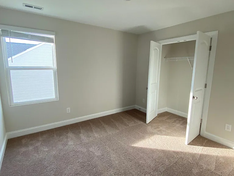 520 Access Dr — Photo 14