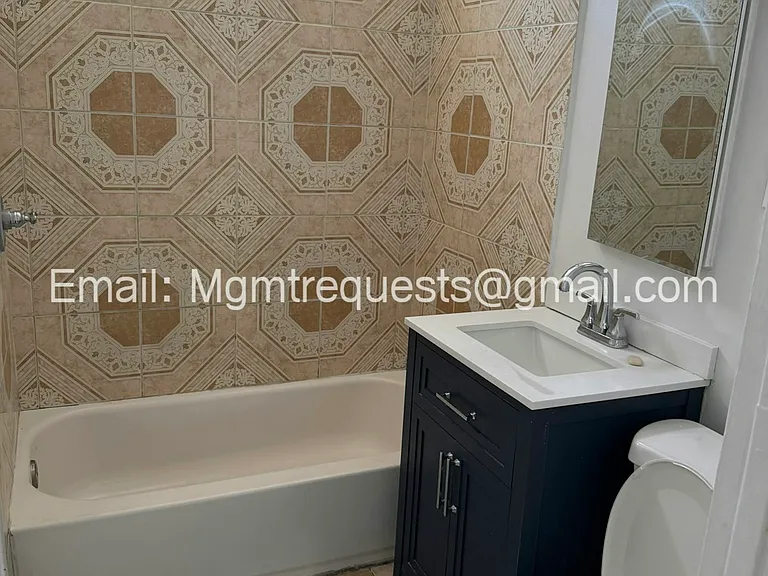 6212 Orchard Ave #6212 — Photo 8
