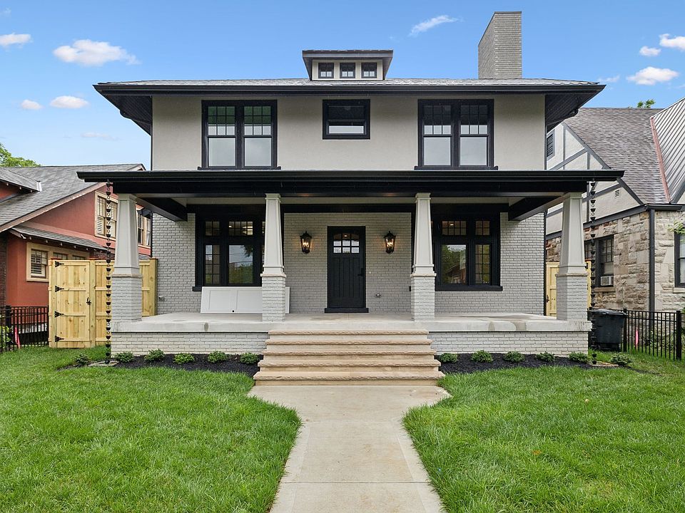 2nd image of 2303 Belmont Blvd