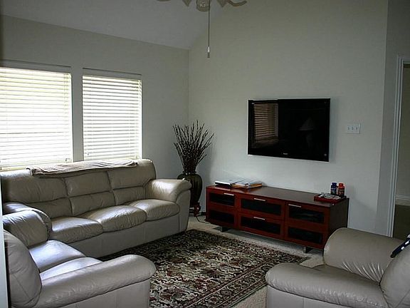 2nd image of 10135 Lazy Lagoon #10135