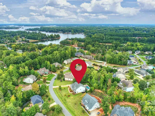 4086 Harmattan Dr, Denver, NC 28037