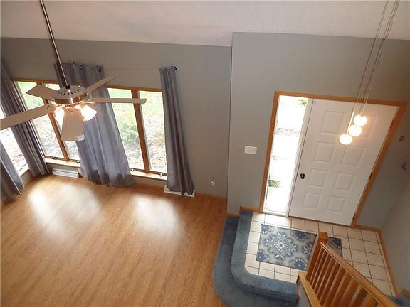 3rd image of 1115 Applejack Dr