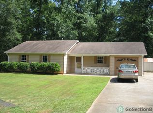 940 Navajo Trl, Covington, GA 30016