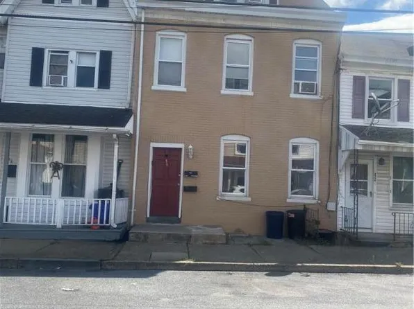 38 S 12th St, Easton, PA 18042