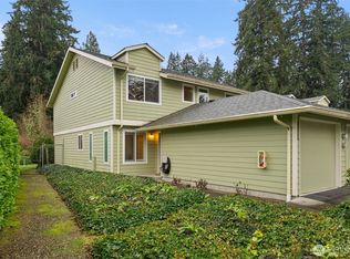 Fairway Lane, Bremerton, WA 98312