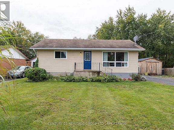 2nd image of 3007 Princess St
