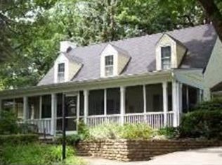 3401 Adams Rd, Oak Brook, IL 60523