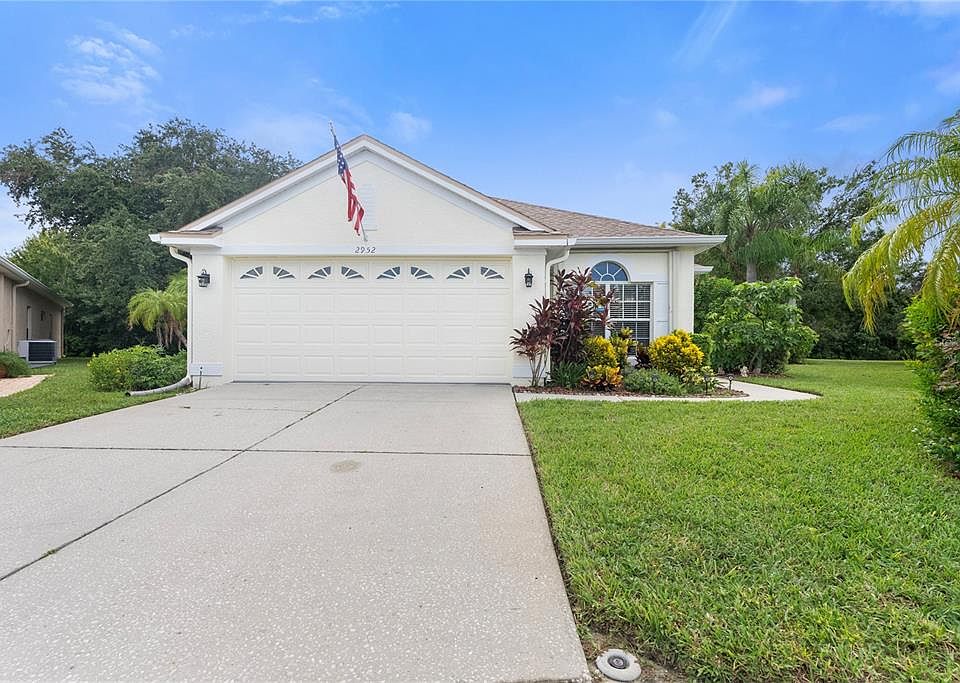 1st image of 2952 Wood Pointe Dr