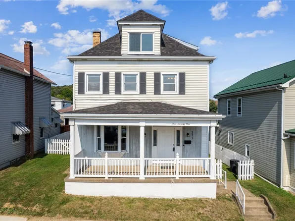 371 Washington Ave, Leechburg, PA 15656