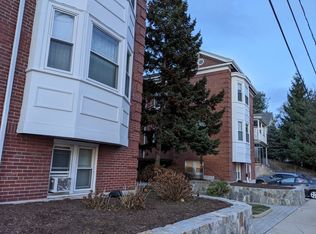 514 Mount Auburn St APT 3, Watertown, MA 02472