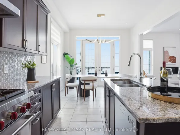 14 Rossini Dr, Richmond Hill, ON L4E 0R5