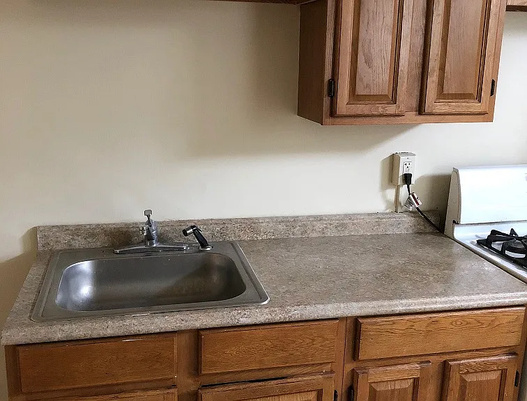 1539 Cotton St — Photo 10