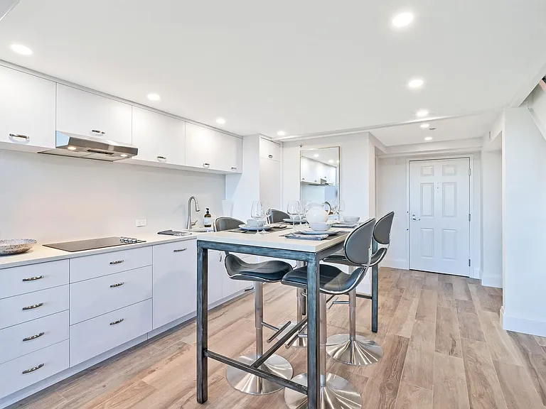 101 N Clematis St #417 — Photo 8