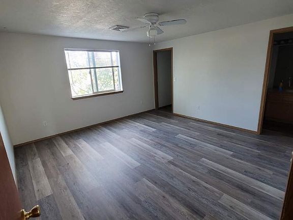 view of the primary/master bedroom