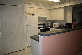 3rd image of 6711 Ivy Ct