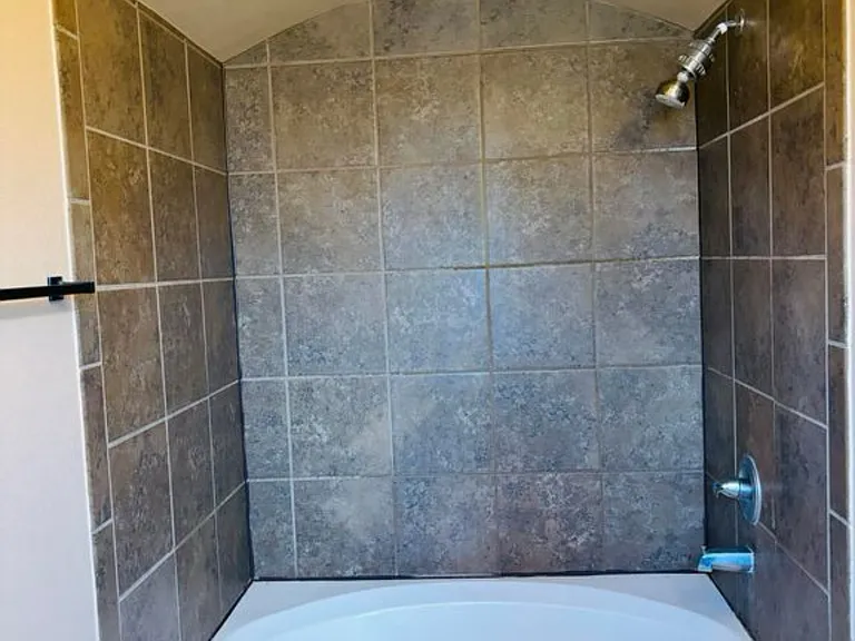 12916 Hueco Hill Dr — Photo 6