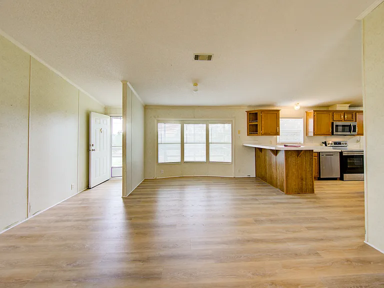 108 Poehnert Rd — Photo 8