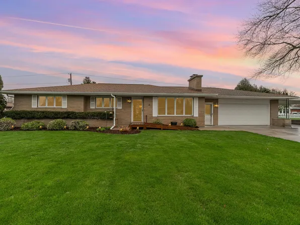 544 Angus Ct, Bay City, MI 48708