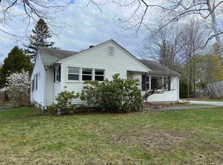 27 Brentwood Rd, Exeter, NH 03833