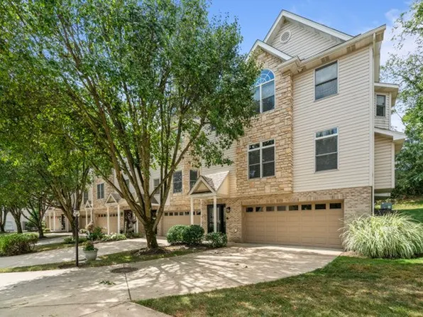 609 Imperial Dr, Imperial, PA 15126