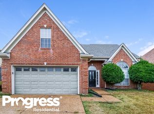 2143 Purple Leaf Ln, Cordova, TN 38016