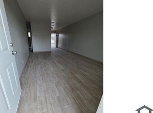 437 Indiana St SE, Albuquerque, NM 87108