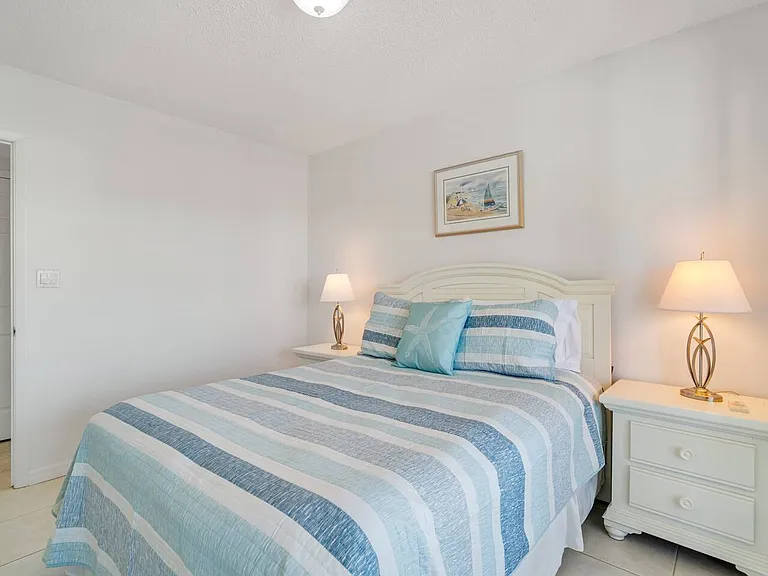 4330 Falmouth Dr — Photo 23
