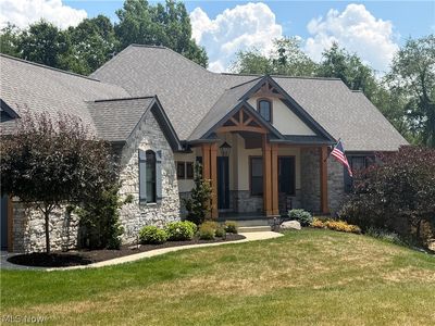 2043 E Swan Lake Cir, Kent, OH, 44240