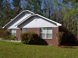 804 W Oxford Ln, Hinesville, GA 31313