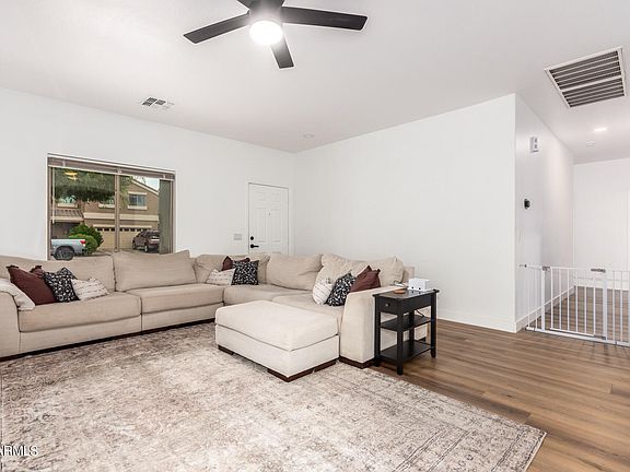 5th image of 1543 E HEATHER Drive