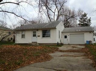 710 E 21st Street Pl S, Newton, IA 50208