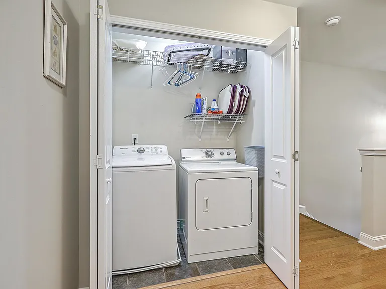1114 Santa Elena Way — Photo 17