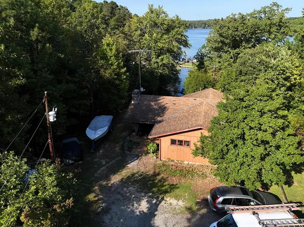 166 Landsend E, Lancaster, VA 22503