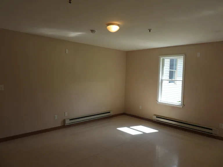 6300 W Port Bay Rd #B — Photo 14