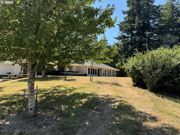 56188 Prosper Junction Rd, Bandon, OR 97411