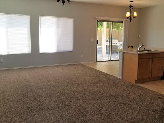 3rd image of 2597 E Indian Wells Pl