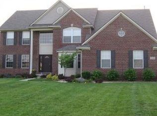 7139 Hickory Creek Dr, Dexter, MI 48130
