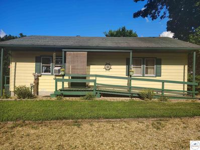 29620 Blue Grass Rd, Edwards, MO, 65326