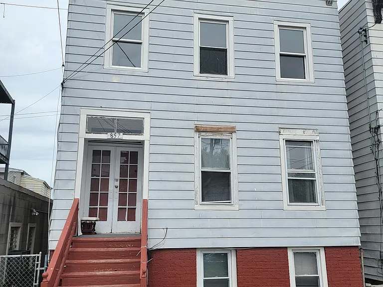 857 Livingston Ave #2 — Photo 1