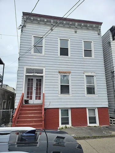 857 Livingston Ave #2 Photo 1