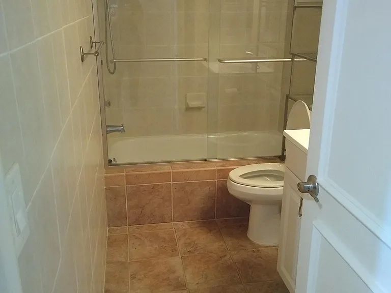 800 Cove Cay Dr #4G — Photo 7