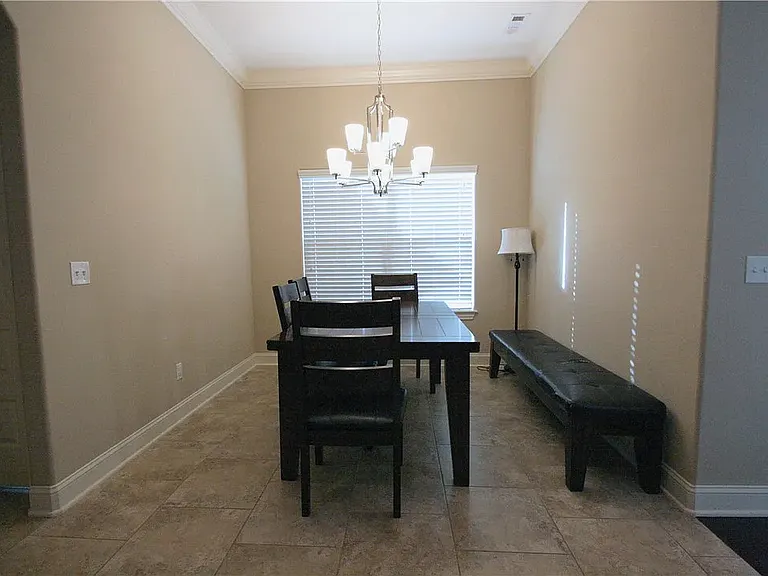 4300 Eggersway Pl — Photo 11