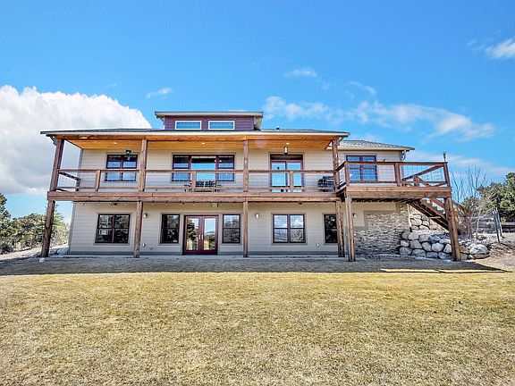 4th image of 3237 Romnes Rd