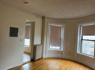 313 Huntington Ave #5A, Boston, MA 02115
