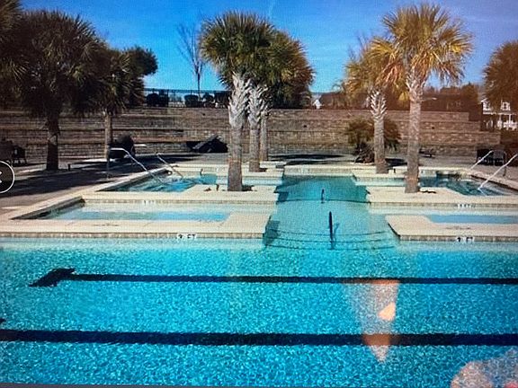 2nd image of 435 Plantation Oaks Dr Lot 408