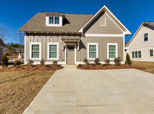 1376 Shades Trce, Irondale, AL 35210