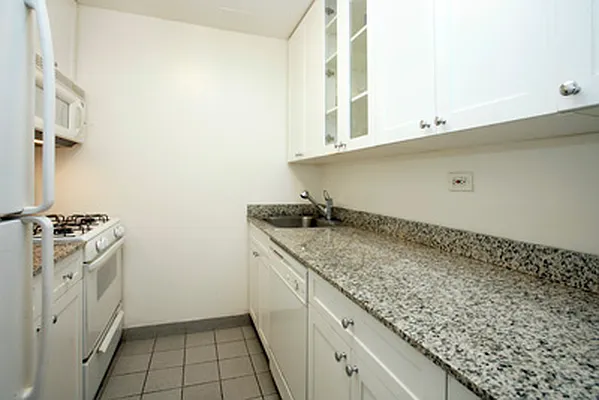 Sold by Citi Habitats | media 10