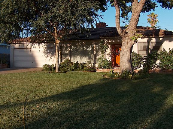 Front               view 1