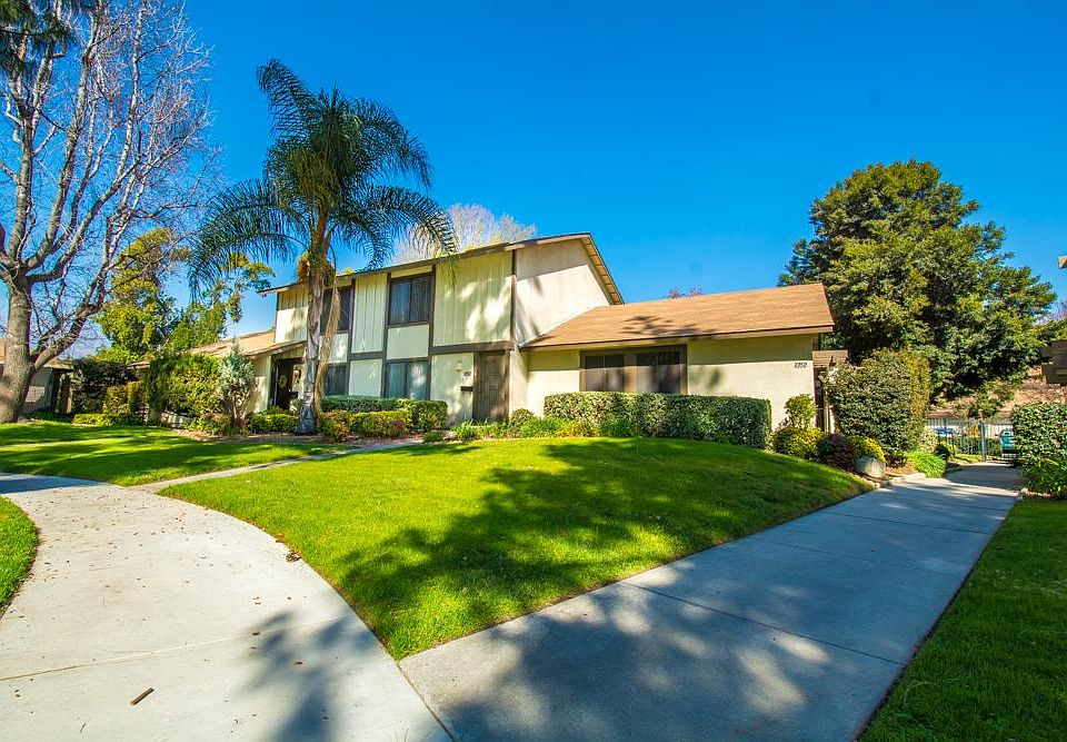 1st image of 1352 N San Diego Ave