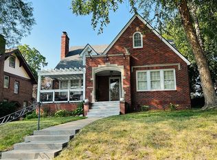 4448 Woolworth Ave, Omaha, NE 68105